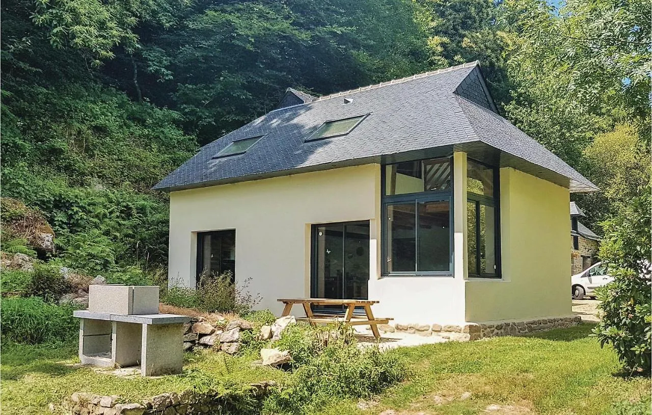 Lovely Home In Bannalec With Kitchen