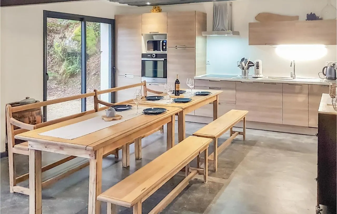 Lovely Home In Bannalec With Kitchen