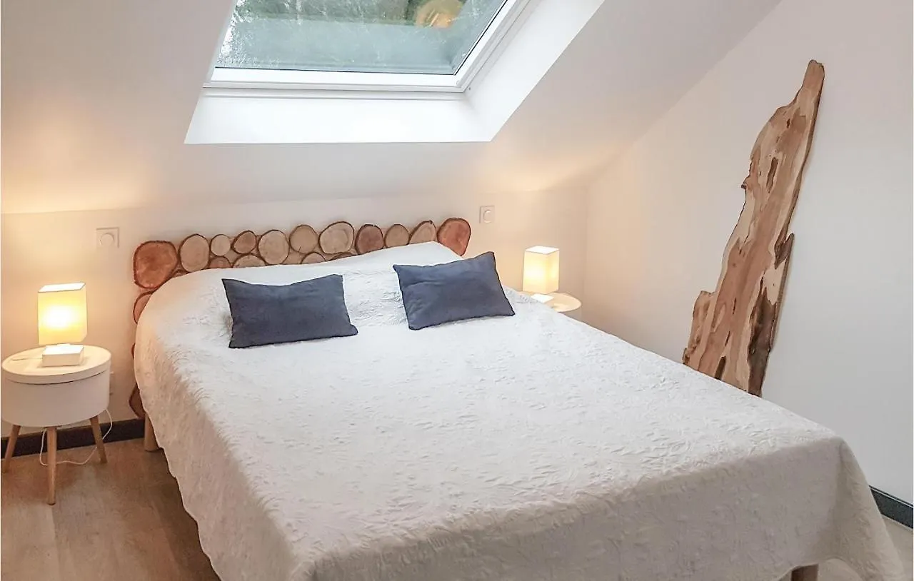 Lovely Home In Bannalec With Kitchen 0*,